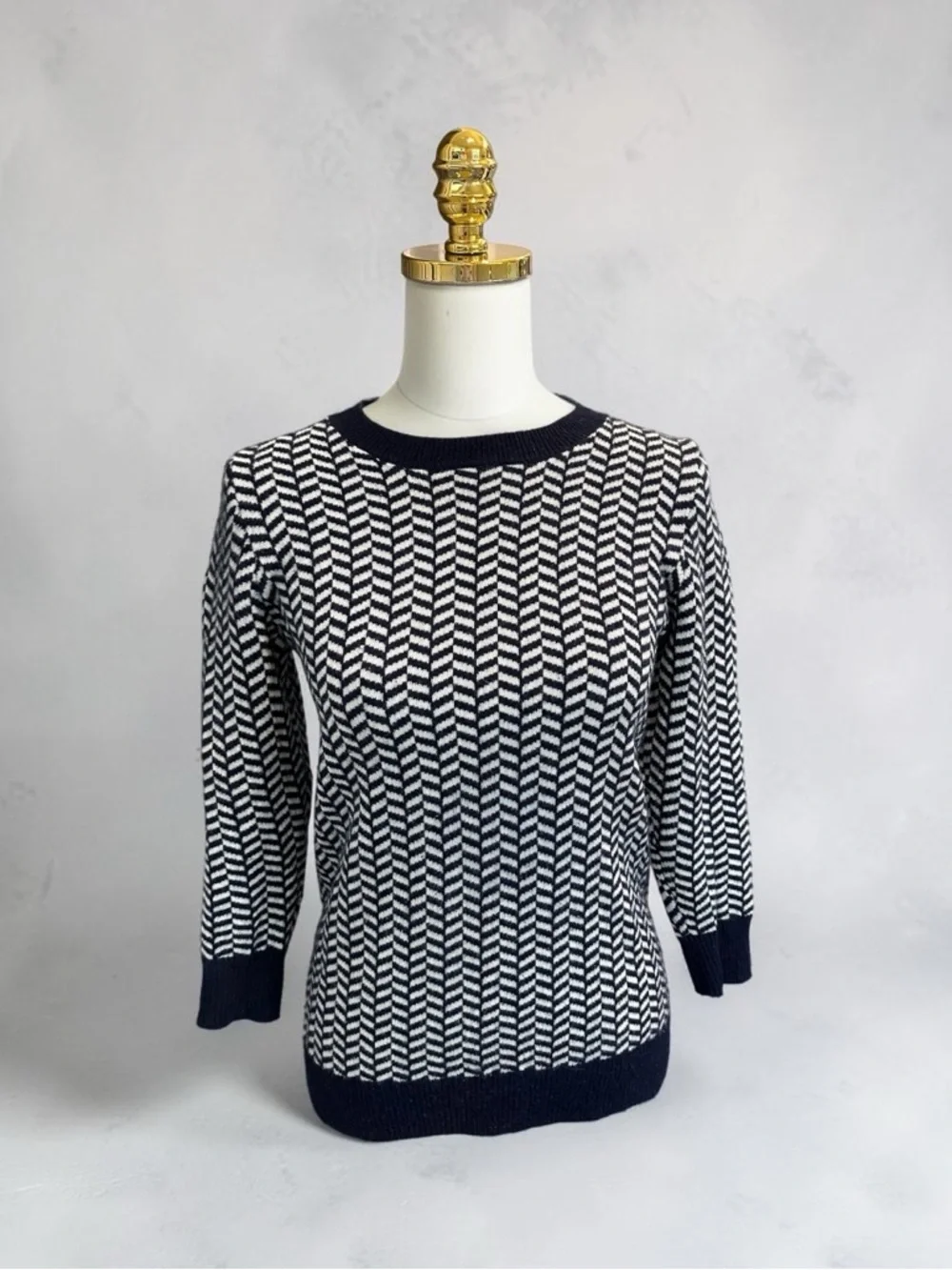 J. Crew Women’s Italian Cashmere Herringbone Sweater Navy/White Sz S Academia